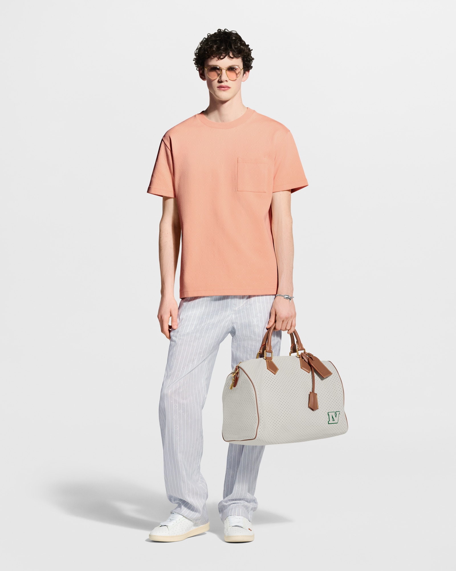 louis-vuitton-monogram-pique-t